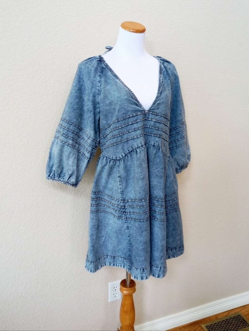 Free People washeddenim puff sleeve open, tie-back mini dress - Picture 11 of 14